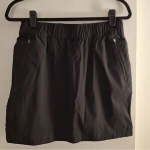 Eddie Bauer Women's Dark Skort with Zip Pockets